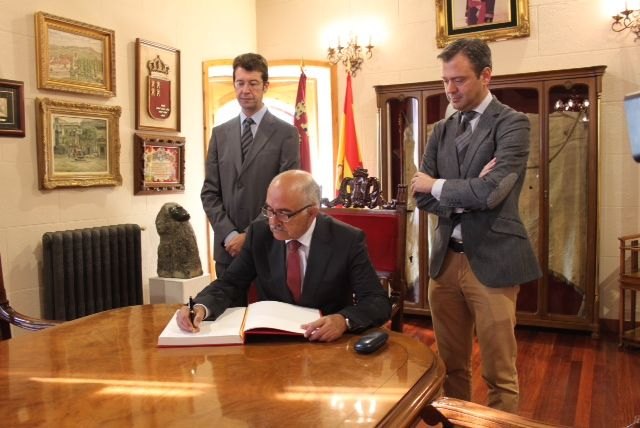 Garre expresa su compromiso para revitalizar los proyectos industriales y la creación de empleo en el Altiplano - 1, Foto 1