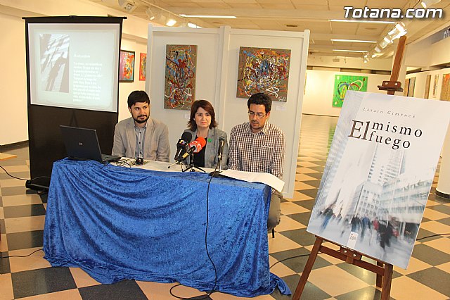 El periodista lorquino, Lzaro Gimnez, presenta su primer libro “El mismo fuego” - 4