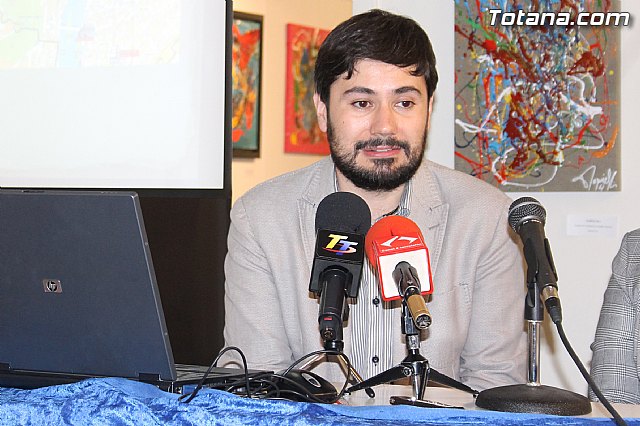 El periodista lorquino, Lzaro Gimnez, presenta su primer libro “El mismo fuego” - 9