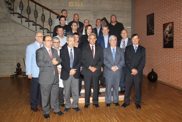 Alberto Garre visita Jumilla en la que ha sido una de las primeras visitas oficiales como presidente de la Comunidad Autónoma de Murcia - 4, Foto 4