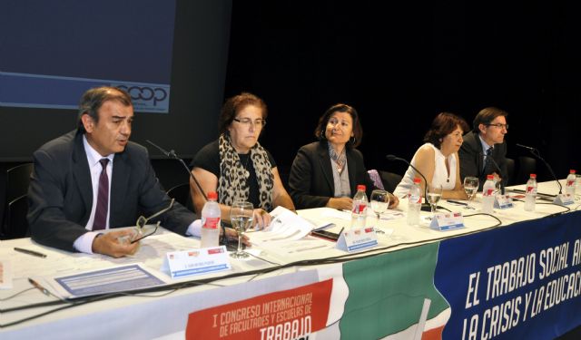 Ucomur y Cepes muestran el papel clave de la economía social para la salida de la crisis y el inicio de la recuperación - 2, Foto 2