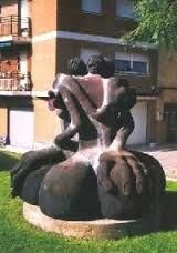 El PSOE denuncia la destrucción de la escultura donada al municipio por la artista Dora Catarineu - 1, Foto 1