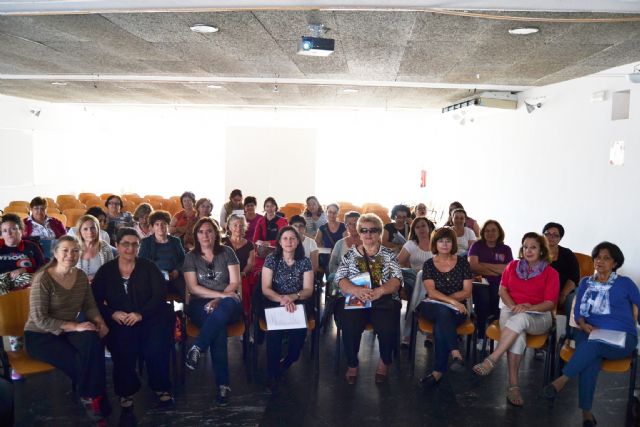 La concejalía de Mujer realiza una Jornada sobre Conciencia de Género y Empoderamiento - 1, Foto 1