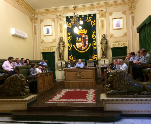 El pleno aprueba las bases de subvenciones para pensionistas y personas en desempleo incorporando al colectivo de familias numerosas - 1, Foto 1