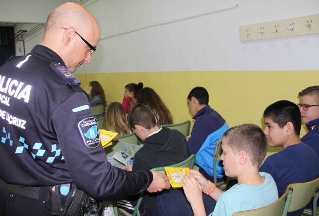 La Policía Local imparte las Jornadas Seguridad Ciudadana y Menores en centros educativos - 4, Foto 4