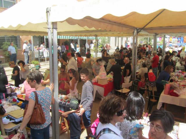 Éxito del mercadillo tradicional de Roche. - 5, Foto 5