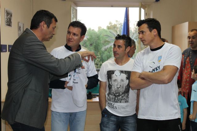 El Alhama sube a Tercera Divisin y son recibidos por el alcalde y por Antonio Peñalver en el Consistorio, Foto 3