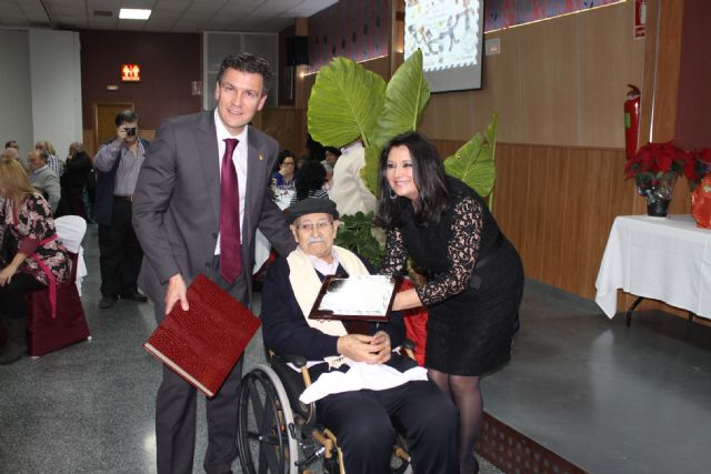 La Consejera de Educacin, Cultura y Universidades promueve la apertura del expediente para la concesin, a ttulo pstumo, del Diploma de Servicios Distinguidos al alhameño Pedro Snchez Gonzlez, Foto 1