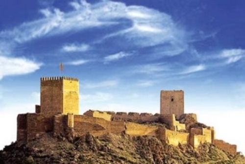 La ciudad acogerá durante todo el mes diversas exposiciones sobre pintura y turismo de diversa temática - 1, Foto 1