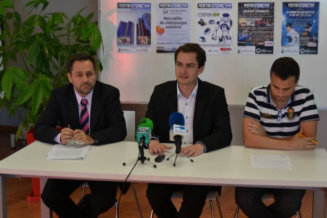 Pinatar Interactiva acerca la tecnología a través de concurso de videojuegos, robótica, y conferencias - 1, Foto 1