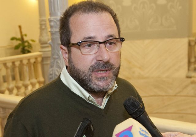 Los vehículos policiales tienen la ITV en regla y plena cobertura de los seguros - 1, Foto 1