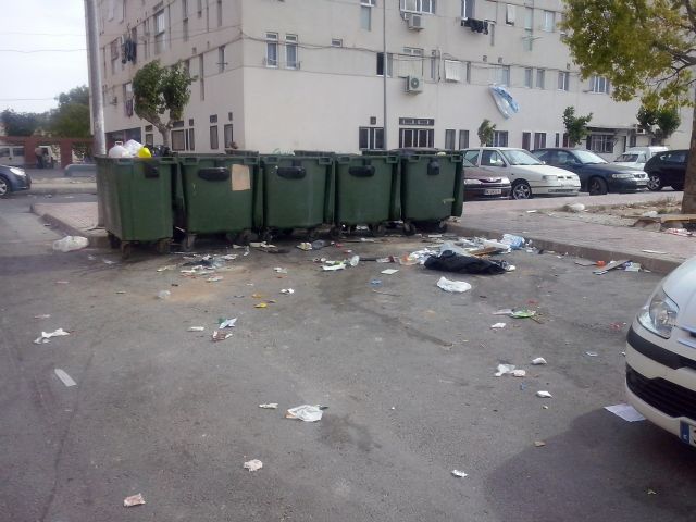 IU-Verdes Alcantarilla denuncia la dejadez del PP en el control de la recogida de basuras y la limpieza viaria - 5, Foto 5