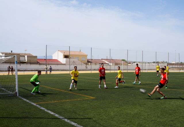 Los escolares torreños disfrutan al máximo de los I Encuentros Deportivos de Centros Educativos - 2, Foto 2