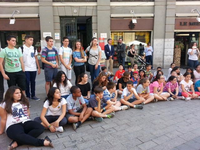 El Ayuntamiento convoca a los escolares del municipio al concurso La Unión Europea. Creando oportunidades para todos - 2, Foto 2