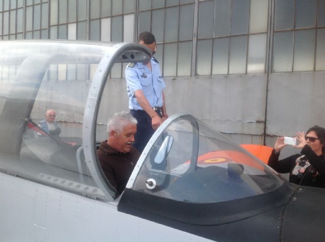 La AGA abre sus puertas los viernes de mayo para celebrar el 75 aniversario del Ejército del Aire - 1, Foto 1