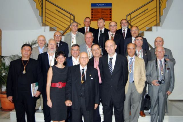 El Ayuntamiento inicia expediente para conceder el título de Hijo Predilecto y entregará la Medalla de Plata de la Villa a Miguel Gallego - 1, Foto 1