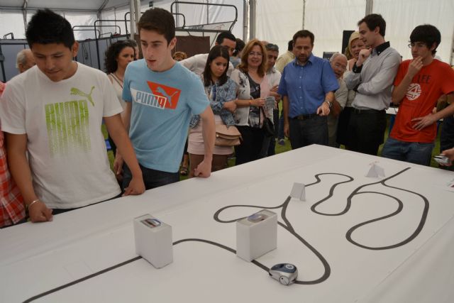 Cientos de personas participan en la I Feria Tecnológica Pinatar Interactiva - 3, Foto 3