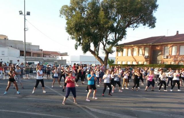 El Gimnasio Las Torres celebró su décimo aniversario con una gran master class gratuita al aire libre - 2, Foto 2