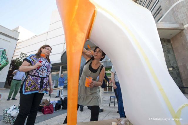 APICES cubre de luz el zapato gigante en blanco de Shoepping - 5, Foto 5