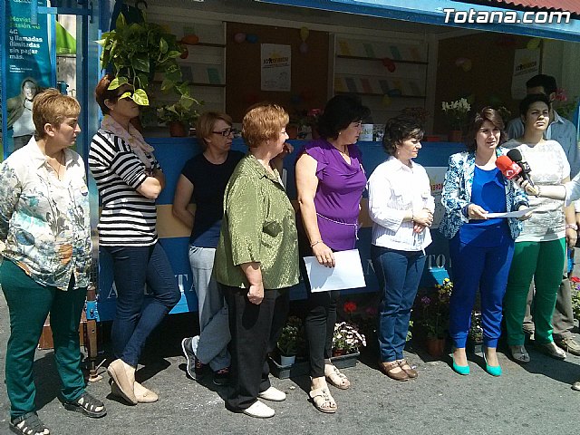 Totana conmemora el Da Internacional de la Fibromialgia y la Fatiga Crnica con la lectura de un manifiesto - 5