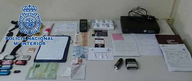 La Policía Nacional detiene a los dos responsables de una casa de citas por favorecer la prostitución - 1, Foto 1