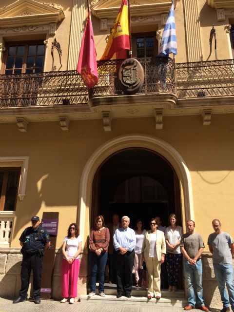 Las banderas del Ayuntamiento de Jumilla ondean a media hasta en memoria de presidenta de la Diputación de León - 1, Foto 1