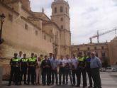 Francisco Jódar felicita al equipo de la Policía Local de Lorca por quedarse campeón de España de atletismo por equipos