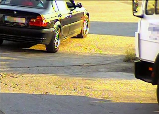 La Guardia Civil detiene a cuatro personas por impago en una docena de estaciones de servicio - 2, Foto 2