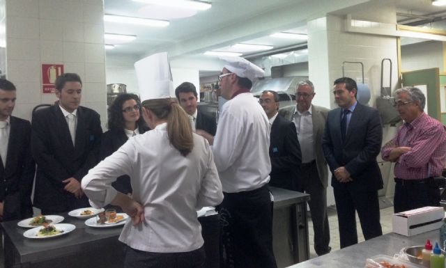 Docentes y alumnos de Hostelería de la Región intercambian experiencias formativas con escuelas del sector de otras tres provincias - 1, Foto 1