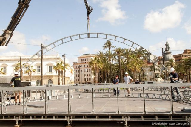 Comienza en el puerto la instalación de Romanorum Vita - 3, Foto 3