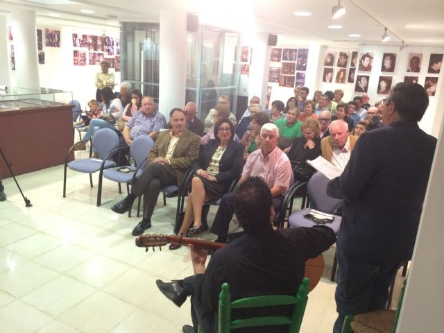 El Festival Flamenco Uva de Oro arranca los actos con motivo de su 20 Aniversario con una exposición de fotos y una mesa redonda - 5, Foto 5