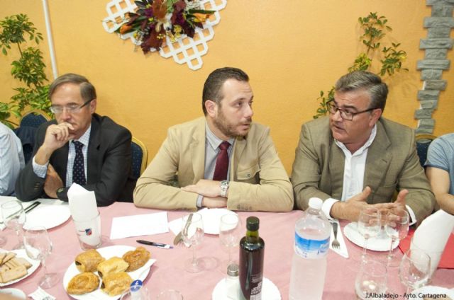 Los empresarios del Polígono se suman al proyecto de fomento del empleo juvenil - 3, Foto 3