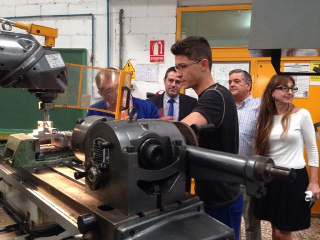 Educación ofertará tres títulos de Formación Profesional Básica en el IES Politécnico de Cartagena - 1, Foto 1
