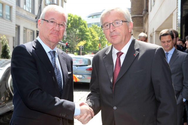 Valcárcel y Juncker defienden la Europa de los ciudadanos y la proximidad de las instituciones europeas - 1, Foto 1