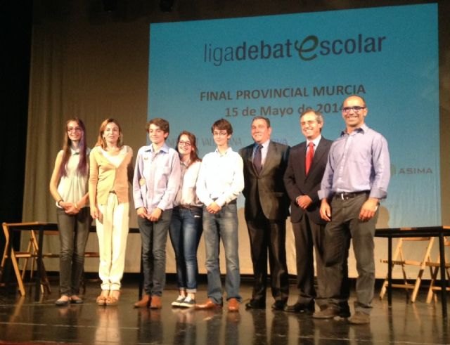 El IES Aljada de Puente Tocinos gana la final regional de la Liga de Debate Escolar BBVA - 1, Foto 1