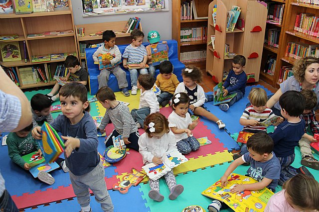 Los alumnos de la Escuela Infantil Clara Campoamor realizaron una visita a la Biblioteca - 51