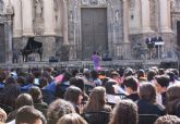 Cámara da la bienvenida a 500 escolares que han protagonizado el Festival Cantemus en la Plaza de Belluga