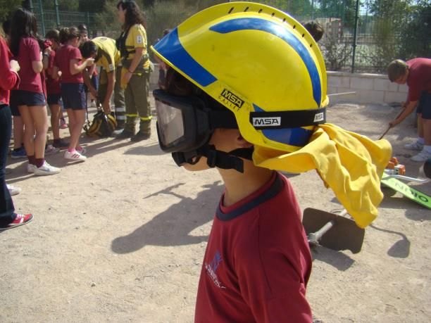 Medio Ambiente imparte un taller a alumnos de Primaria de Cartagena sobre prevención y extinción de incendios forestales - 2, Foto 2