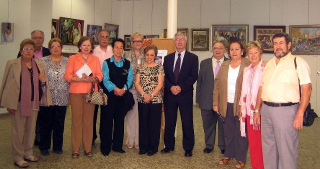 Exposición de pintura de los usuarios del Centro Social de Personas Mayores Cartagena III - 2, Foto 2