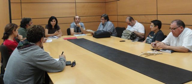 El Grupo Socialista mantiene una reunión de trabajo con asociaciones de vecinos para impulsar la oferta de ocio en las pedanías - 1, Foto 1