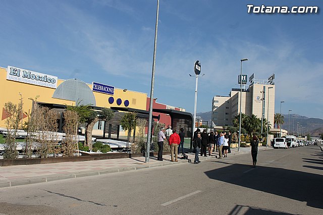 Cerca de un centenar de empresarios de Totana se renen con Valcrcel para conocer las propuestas para la creacin de empleo - 6