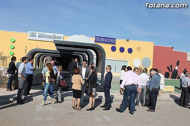 Cerca de un centenar de empresarios de Totana se renen con Valcrcel para conocer las propuestas para la creacin de empleo - 7