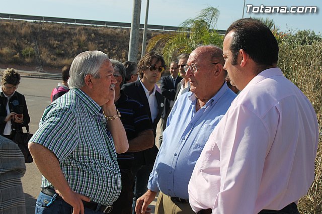 Cerca de un centenar de empresarios de Totana se renen con Valcrcel para conocer las propuestas para la creacin de empleo - 14