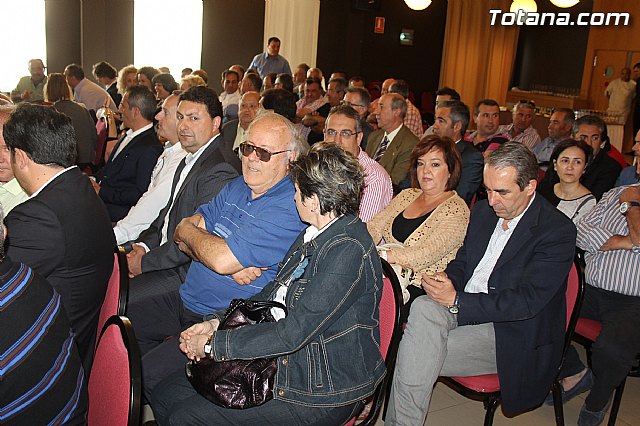 Cerca de un centenar de empresarios de Totana se renen con Valcrcel para conocer las propuestas para la creacin de empleo - 29