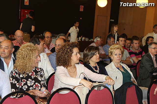 Cerca de un centenar de empresarios de Totana se renen con Valcrcel para conocer las propuestas para la creacin de empleo - 32