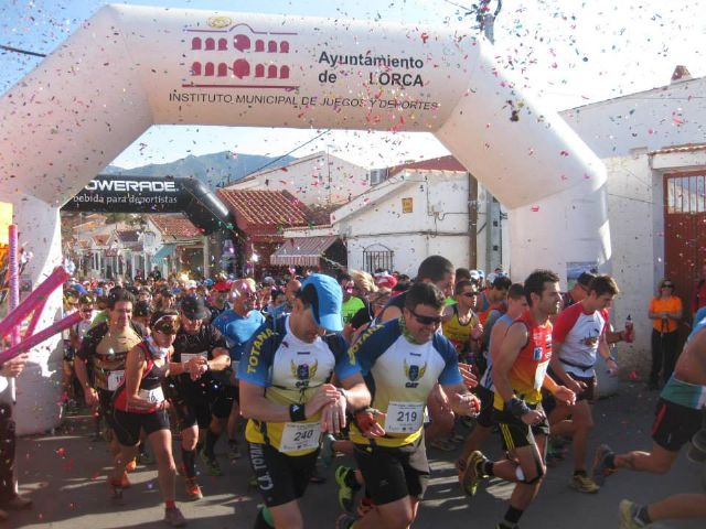Atletas del Club de Atletismo de Totana participaron en la II Carrera por montaña Aledo – Sierra Espuña . - 3