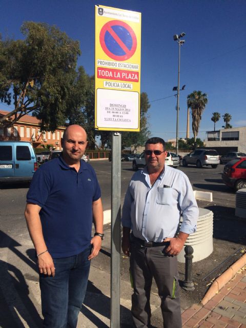 El Ayuntamiento torreño instala señales fijas más seguras para la prohibición de aparcar en actos especiales - 2, Foto 2