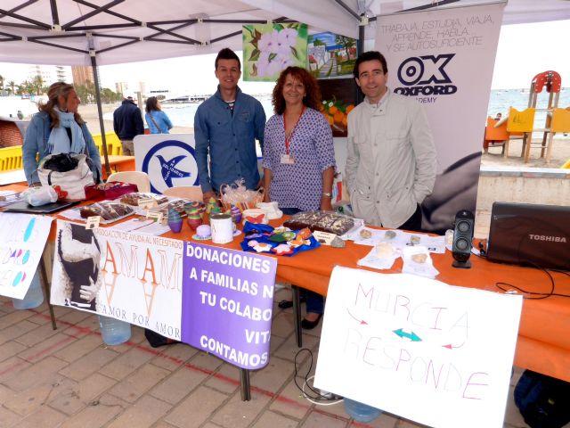 Cientos de personas visitaron la gran fiesta de las asociaciones en Santiago de la Ribera - 1, Foto 1