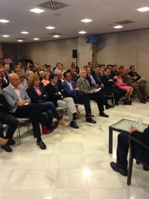 Valcárcel apuesta por los programas de innovación para la internacionalización de las PYMES - 3, Foto 3