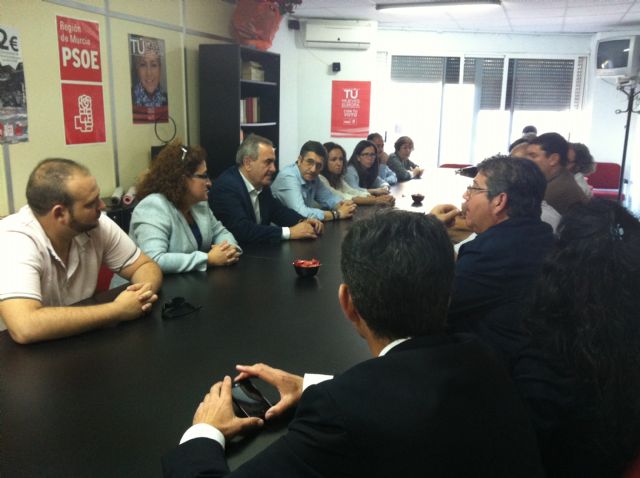 Patxi López: Todo esto se cambia si damos un giro radical con una papeleta el próximo domingo, porque ahora más que nunca es necesario el Partido Socialista - 2, Foto 2